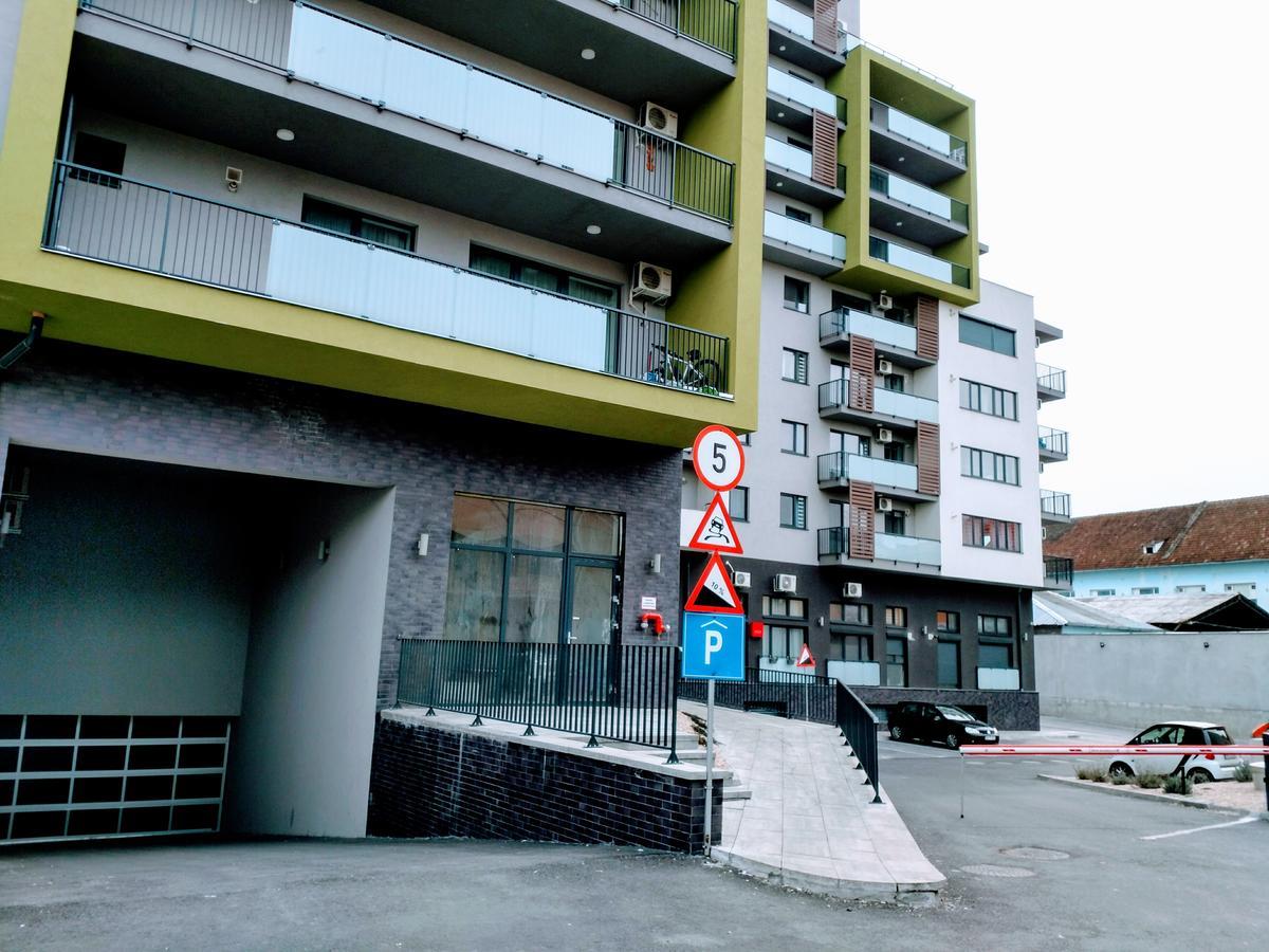 Highsky Oradea Apartments Exterior foto